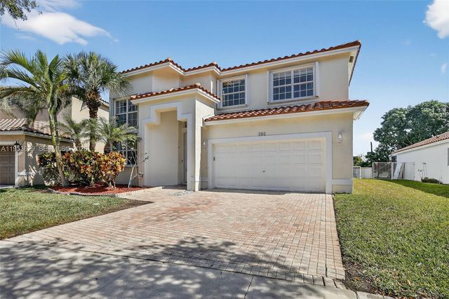 1303 NW 167th Ave, Pembroke Pines, FL 33028