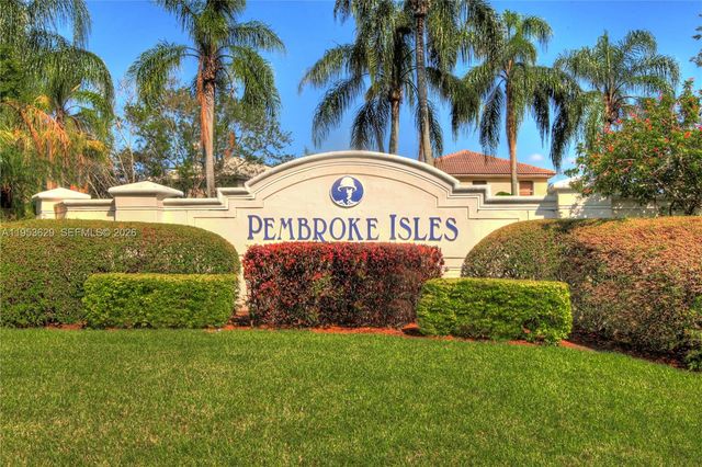 1303 NW 167th Ave, Pembroke Pines, FL 33028