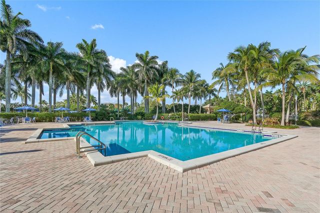 1303 NW 167th Ave, Pembroke Pines, FL 33028