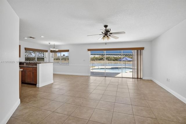 1303 NW 167th Ave, Pembroke Pines, FL 33028