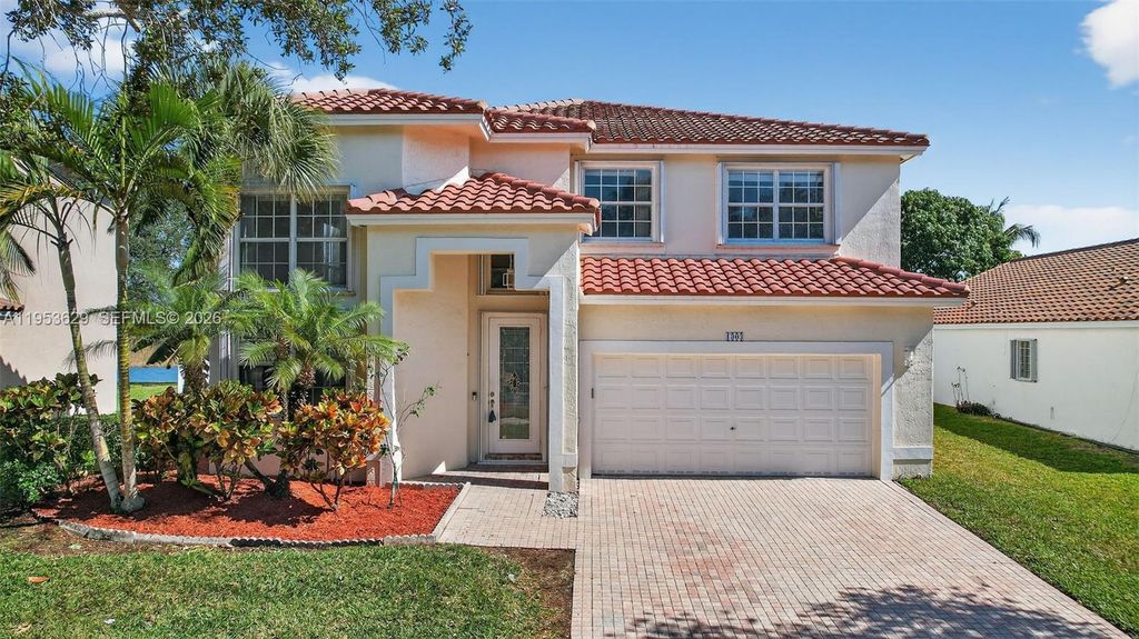 1303 NW 167th Ave, Pembroke Pines, FL 33028