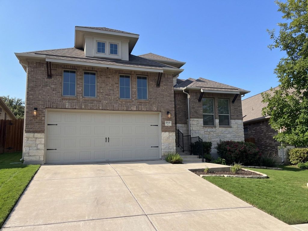 8008 Arbor Knoll CT, Lago Vista, TX 78645