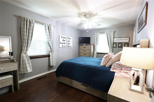 112 Chickasaw Lane, Yukon, OK 73099
