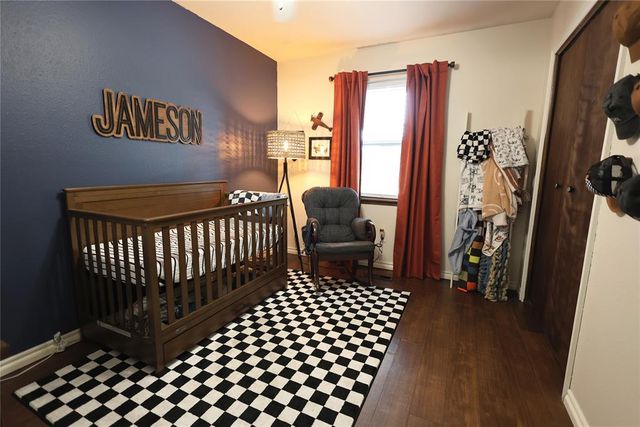 112 Chickasaw Lane, Yukon, OK 73099