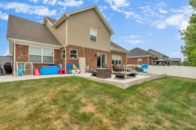 23990 Pennington Lane, Brownstown, MI 48134
