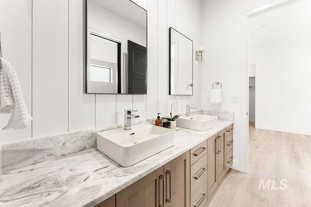 3479 W Barefoot St, Eagle, ID 83616