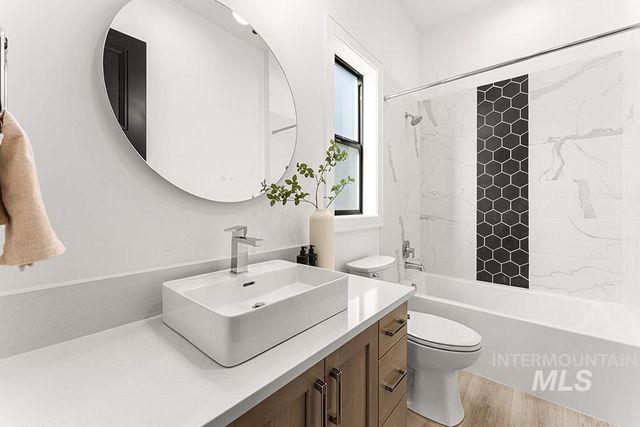 3479 W Barefoot St, Eagle, ID 83616