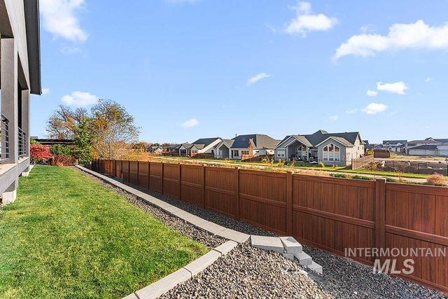 3479 W Barefoot St, Eagle, ID 83616