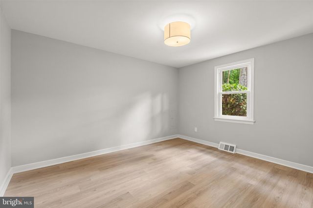 13777 NOTLEY RD, Silver Spring, MD 20904