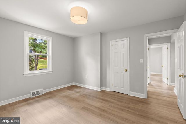 13777 NOTLEY RD, Silver Spring, MD 20904