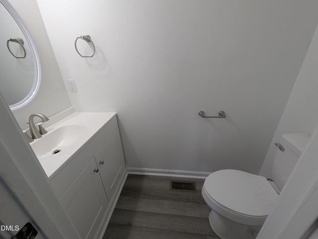 1005 Shades Place, Raleigh, NC 27601