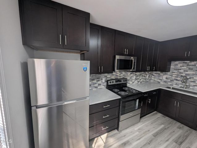 1005 Shades Place, Raleigh, NC 27601