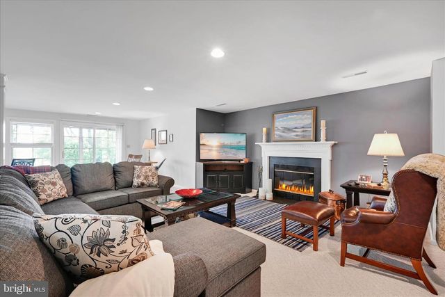 115 HAWK VALLEY LN, Denver, PA 17517