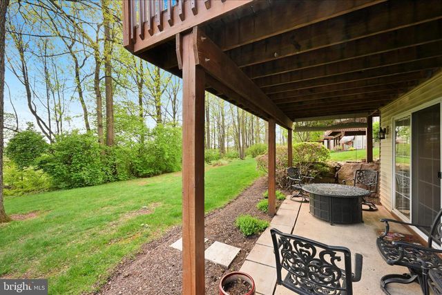 115 HAWK VALLEY LN, Denver, PA 17517