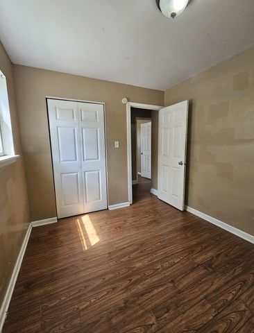 3254 W 74th Court, Merrillville, IN 46410