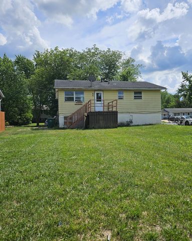 3254 W 74th Court, Merrillville, IN 46410