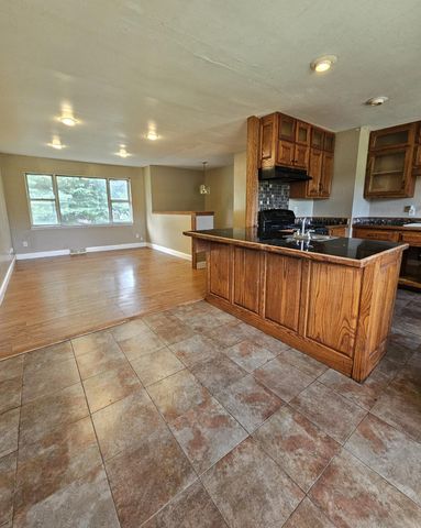3254 W 74th Court, Merrillville, IN 46410