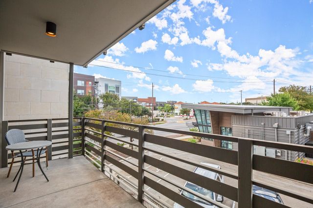 3600 S LAMAR BLVD 214, Austin, TX 78704