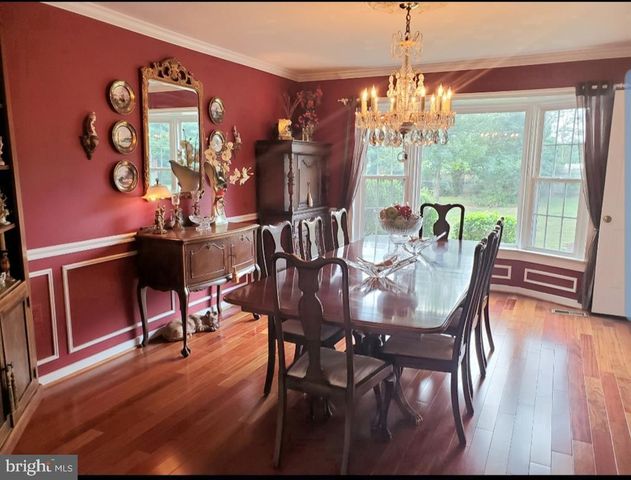10406 DUNN MEADOW RD, Vienna, VA 22182