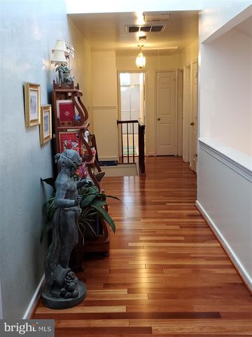 10406 DUNN MEADOW RD, Vienna, VA 22182