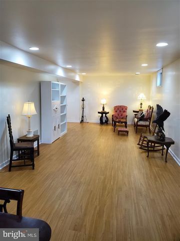 10406 DUNN MEADOW RD, Vienna, VA 22182