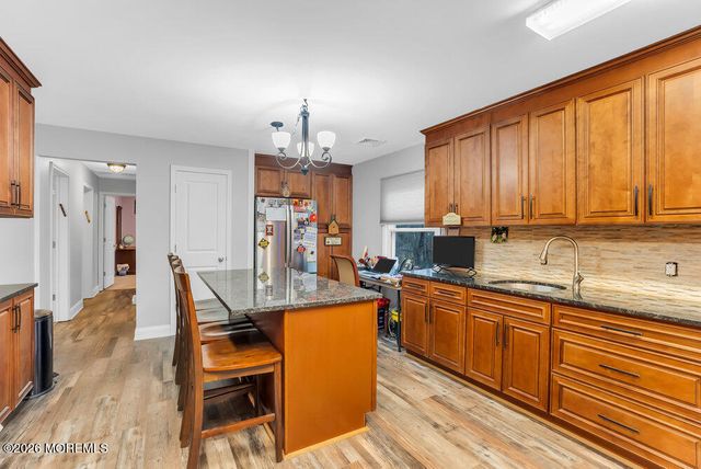 413 Brewers Bridge Road, Jackson, NJ 08527