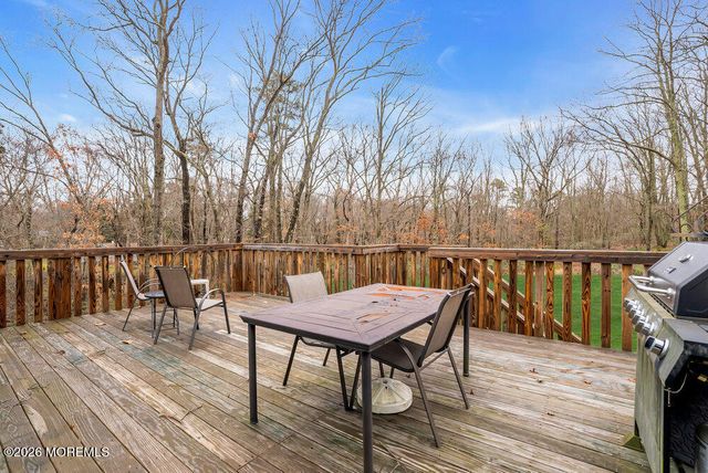 413 Brewers Bridge Road, Jackson, NJ 08527