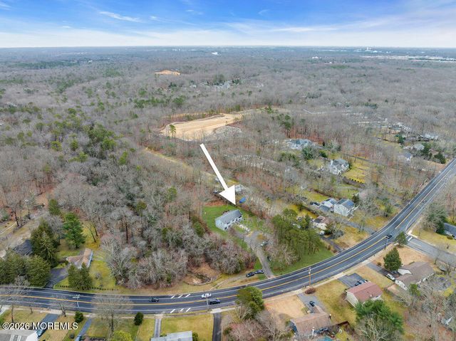 413 Brewers Bridge Road, Jackson, NJ 08527