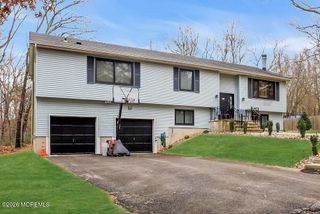 413 Brewers Bridge Road, Jackson, NJ 08527