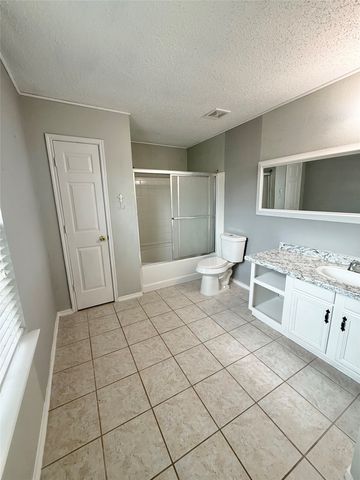 503 Angela Lane, Euless, TX 76039
