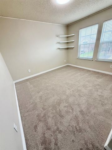 503 Angela Lane, Euless, TX 76039