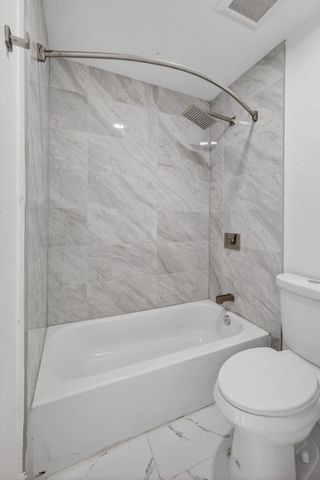 1225 W 32 Street, Riviera Beach, FL 33404