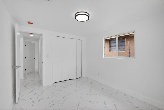 1225 W 32 Street, Riviera Beach, FL 33404