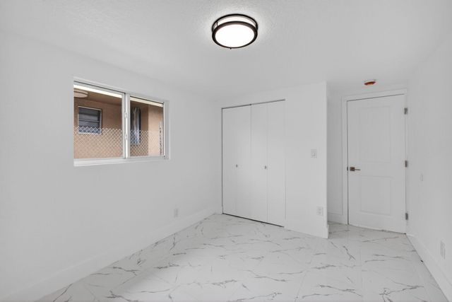 1225 W 32 Street, Riviera Beach, FL 33404