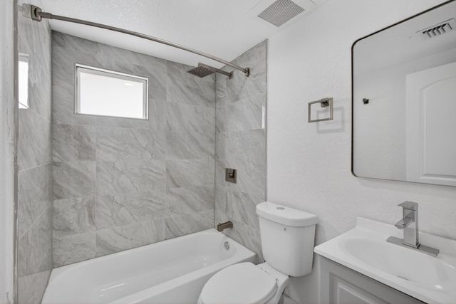 1225 W 32 Street, Riviera Beach, FL 33404