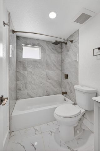 1225 W 32 Street, Riviera Beach, FL 33404