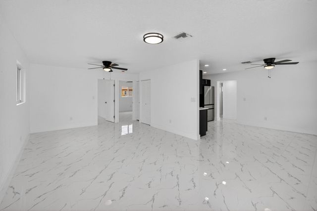 1225 W 32 Street, Riviera Beach, FL 33404