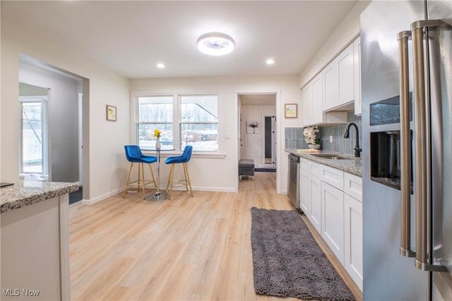 26454 Strawberry Lane, Westlake, OH 44145