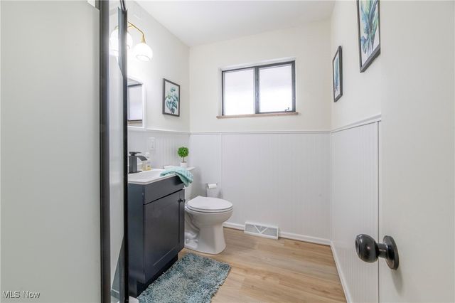 26454 Strawberry Lane, Westlake, OH 44145