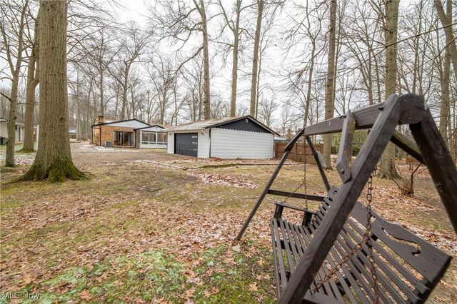 26454 Strawberry Lane, Westlake, OH 44145