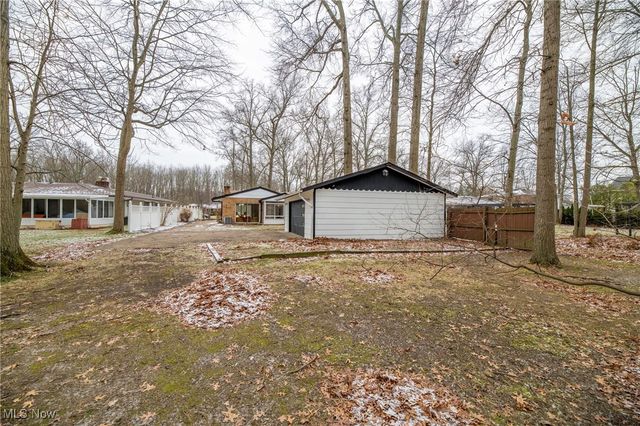 26454 Strawberry Lane, Westlake, OH 44145