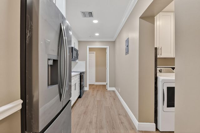 1615 Shirley Court, Lantana, FL 33462