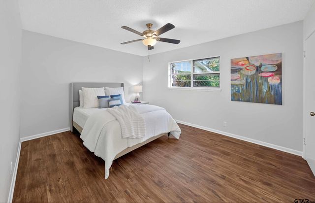 206 Woodhaven Dr, Whitehouse, TX 75791