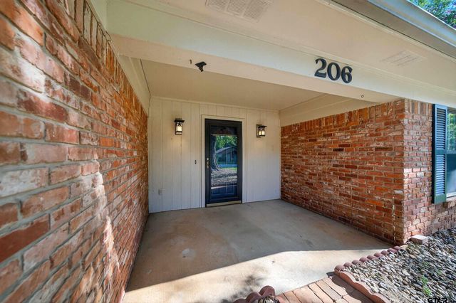 206 Woodhaven Dr, Whitehouse, TX 75791
