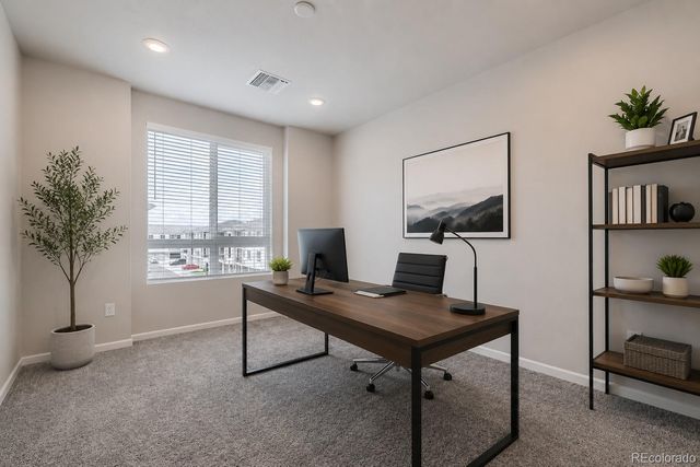 6153 N Ceylon Street 10-303, Denver, CO 80249