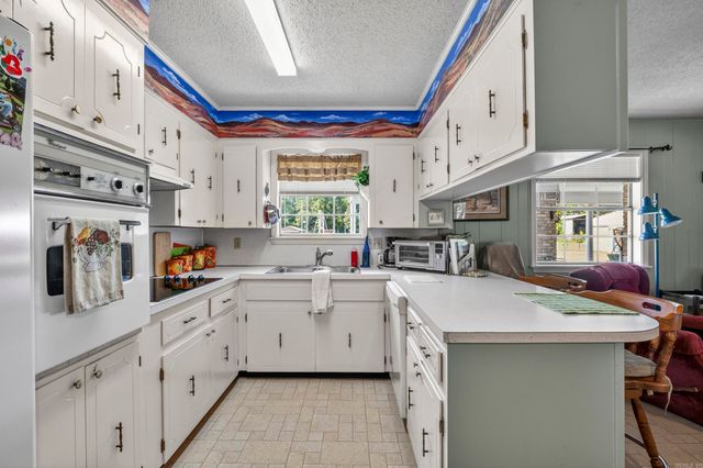 3825 Bracy Road, Little Rock, AR 72206
