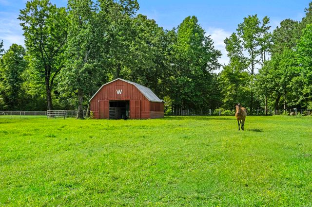 3825 Bracy Road, Little Rock, AR 72206