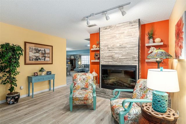 8711 SW 92ND PLACE D, Ocala, FL 34481