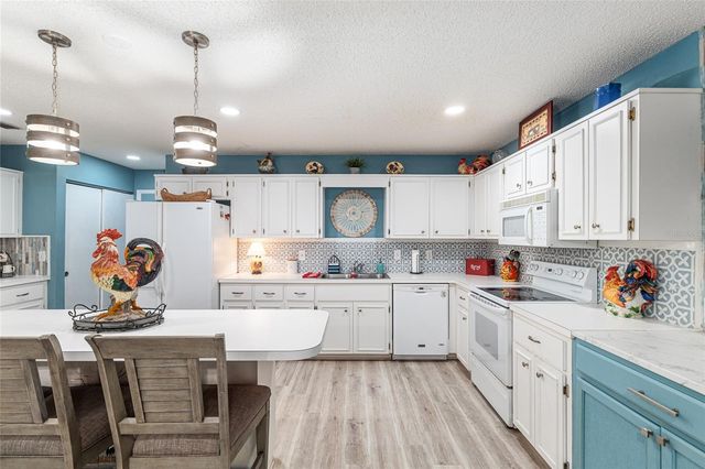 8711 SW 92ND PLACE D, Ocala, FL 34481