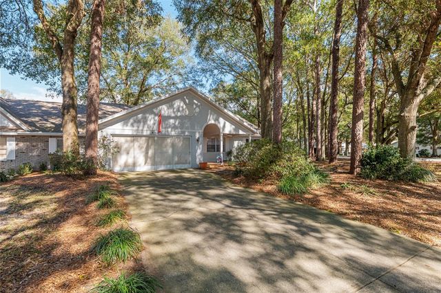 8711 SW 92ND PLACE D, Ocala, FL 34481